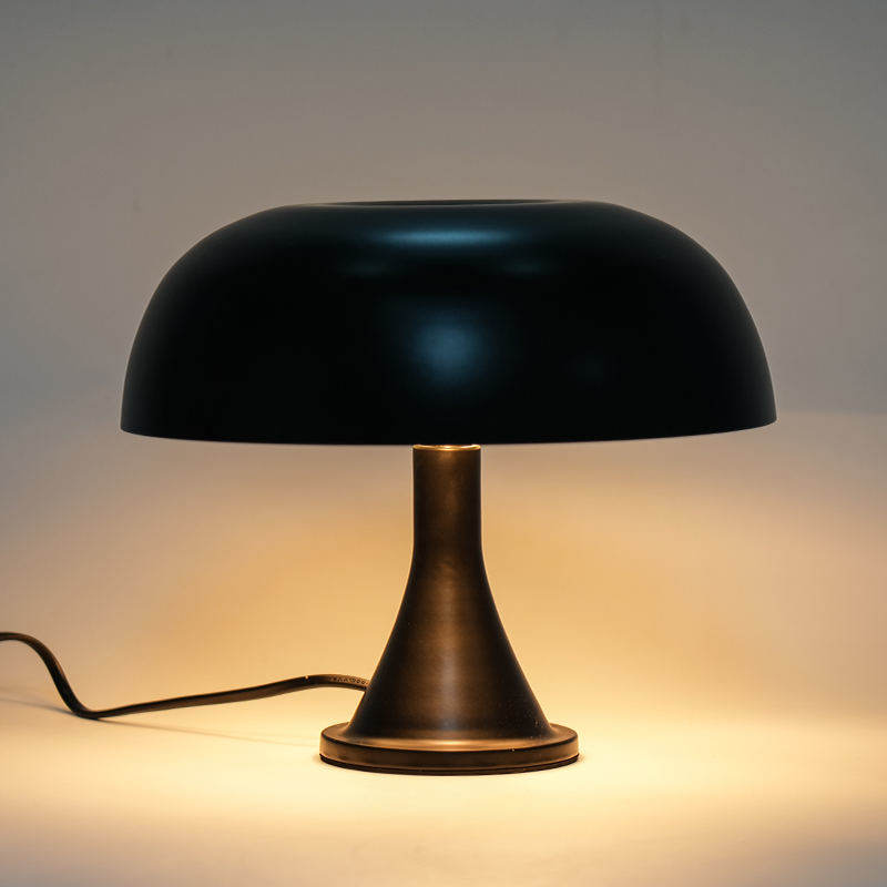 Lâmpada de mesa decorativa de cogumelo de casa