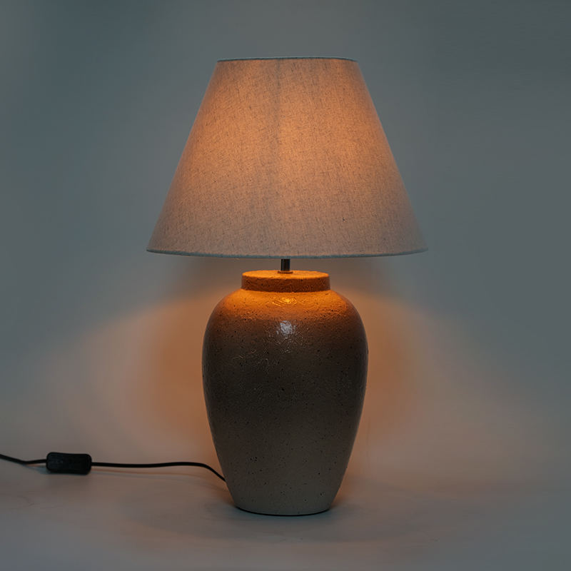 Lâmpada de mesa de cerâmica de cor retro nostálgica