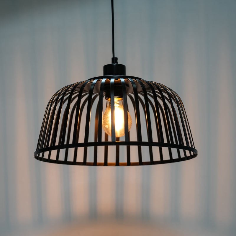 Lustre de ferro vintage