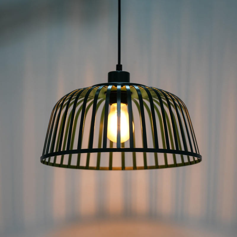 Lustre de ferro vintage
